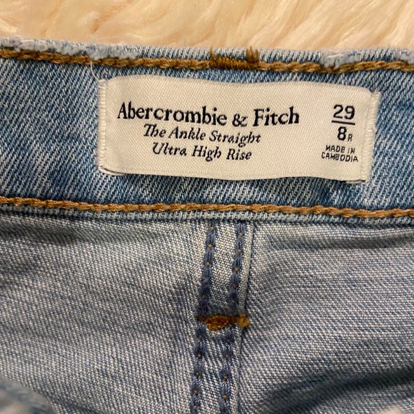 Abercrombie Ankle Straight Ultra High-Rise Jeans Size 8 - Picture 6 of 6
